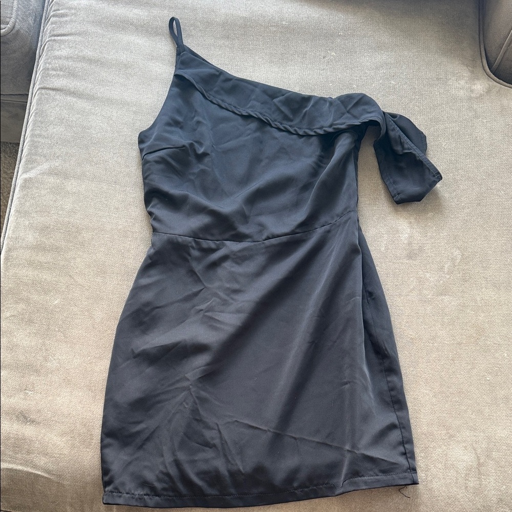 REVOLVE Chic Black One-Shoulder Dress